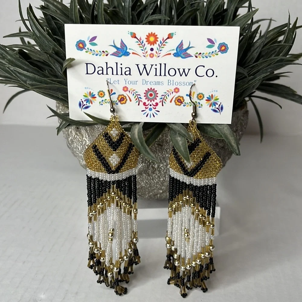 Gorgeous Seed Bead Native American Style Earrings Gold Black‎ White Geometric